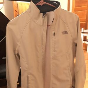 The North Face Women’s Apex Bionic Sz S White